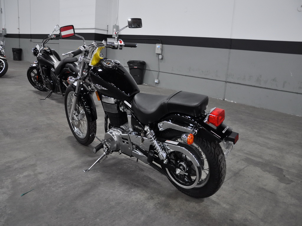 Купить мотоцикл Suzuki S40 Boulevard 2009 фото 7